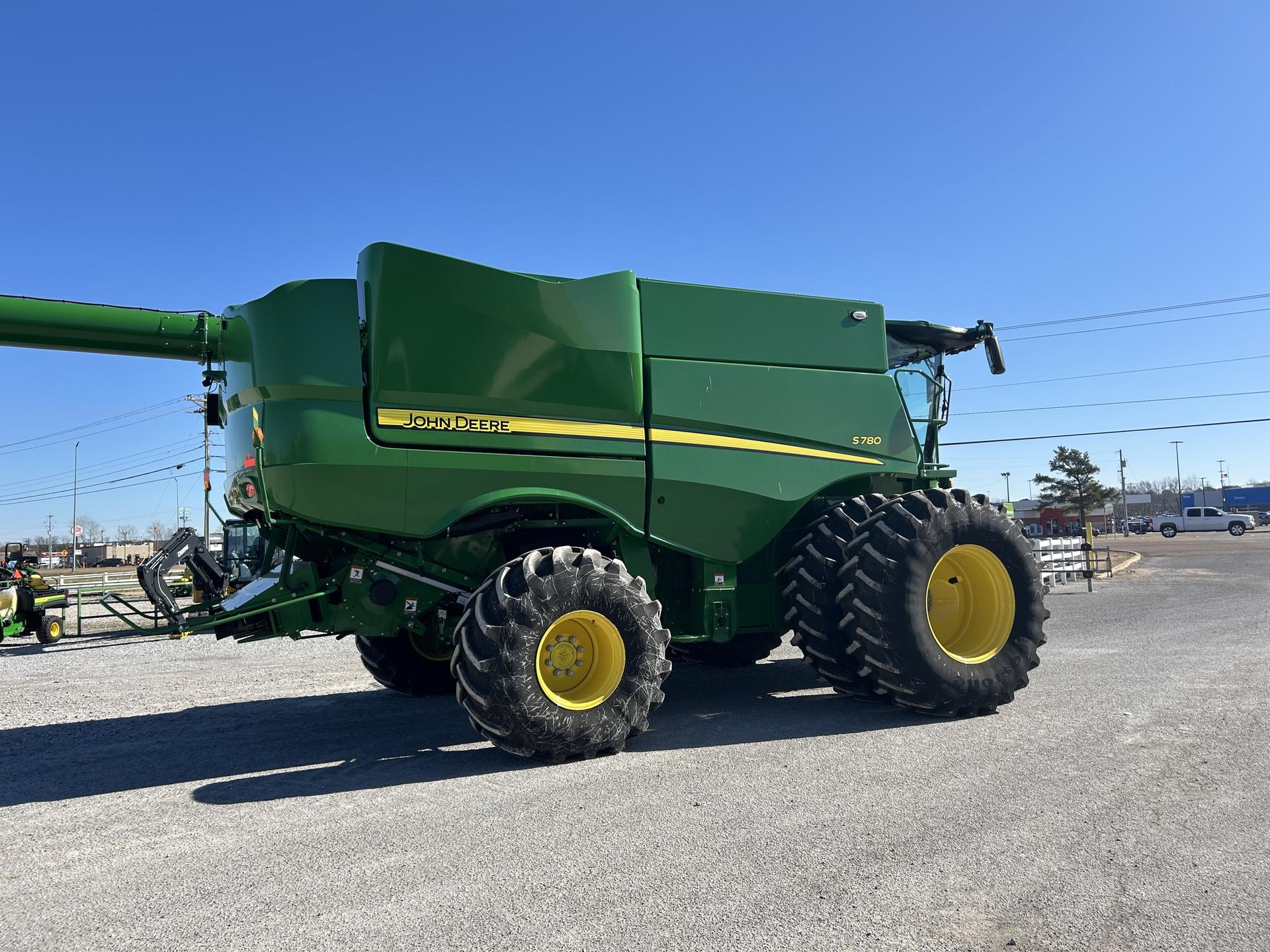 2023 John Deere S780 Image