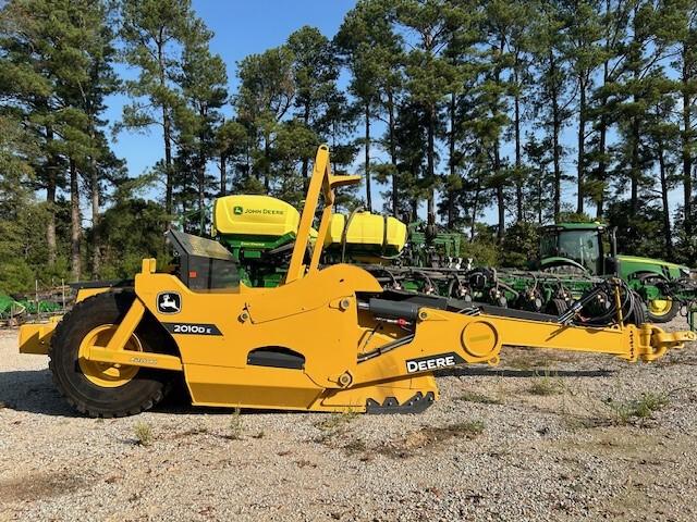 2024 John Deere 2010D E Image