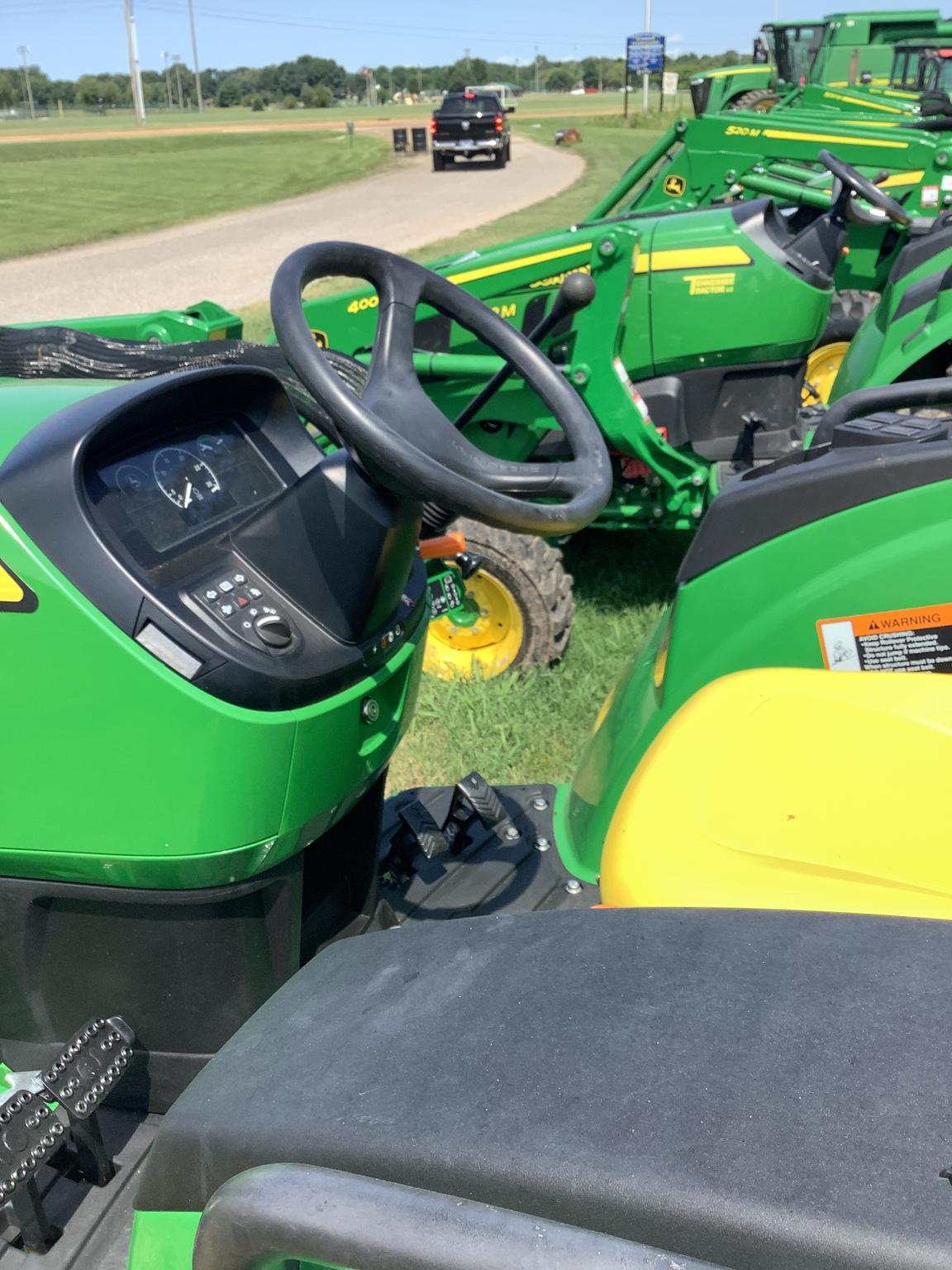 2022 John Deere 4044M