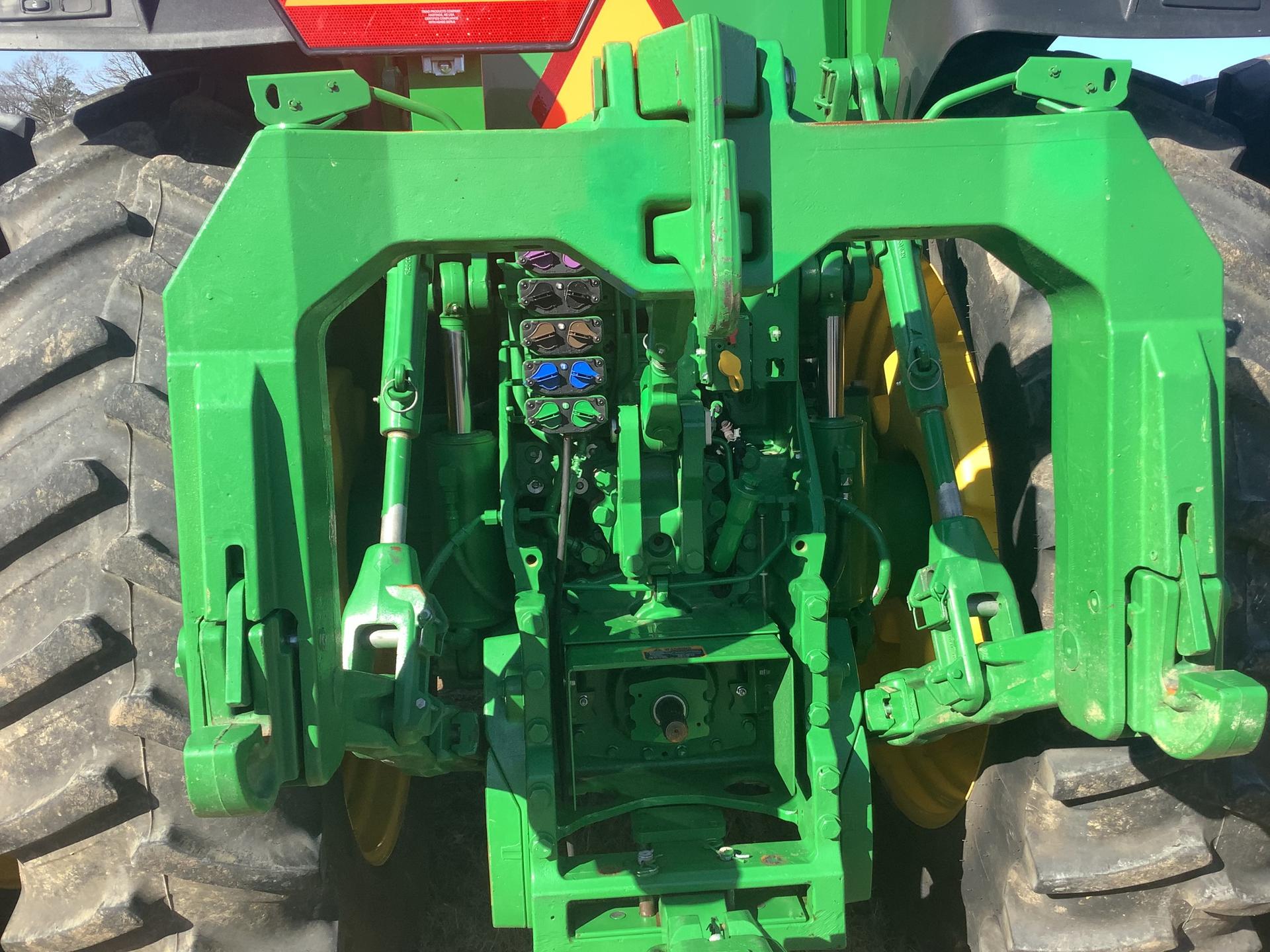 2021 John Deere 8R 410 Image