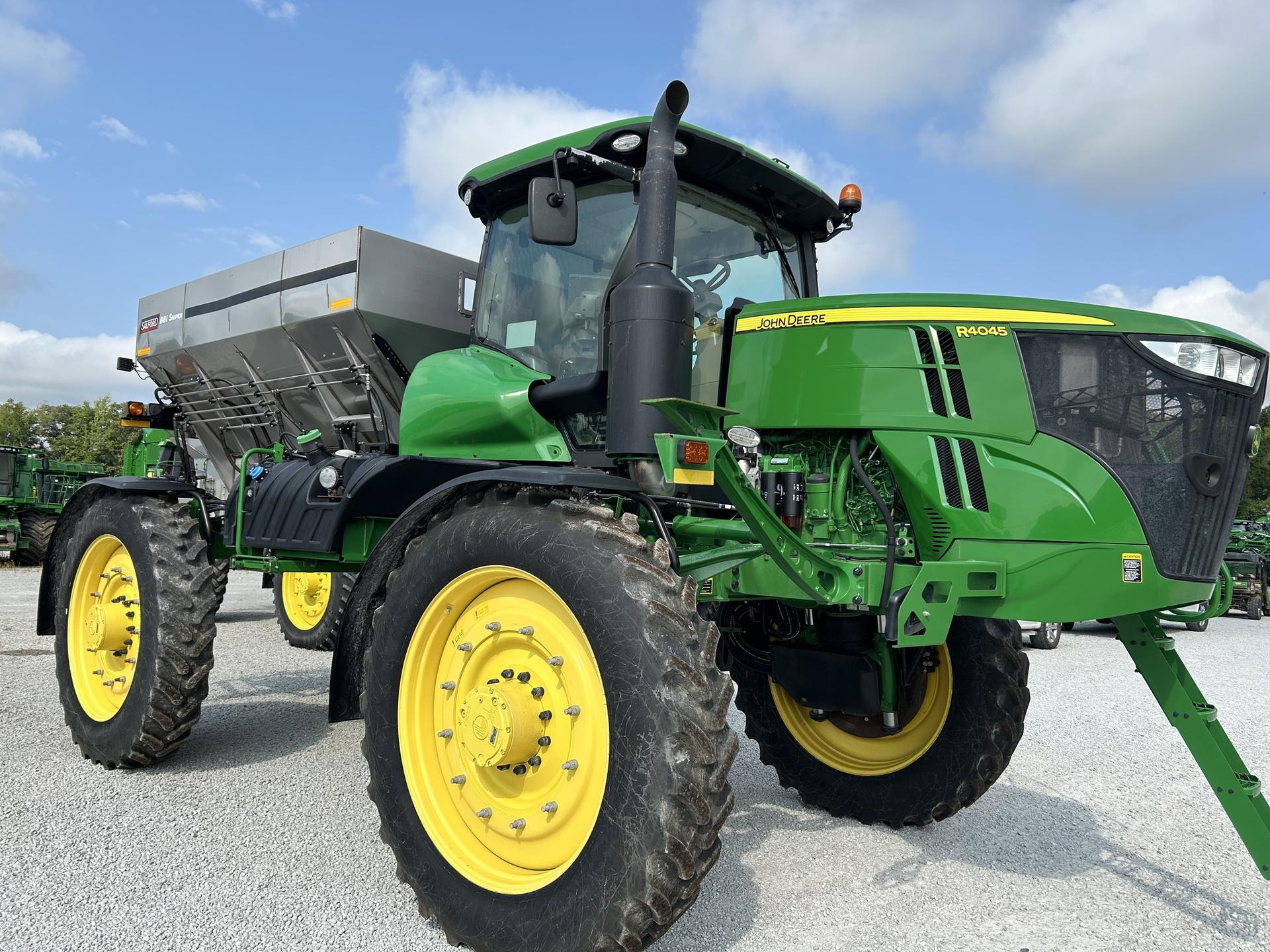 2021 John Deere R4045