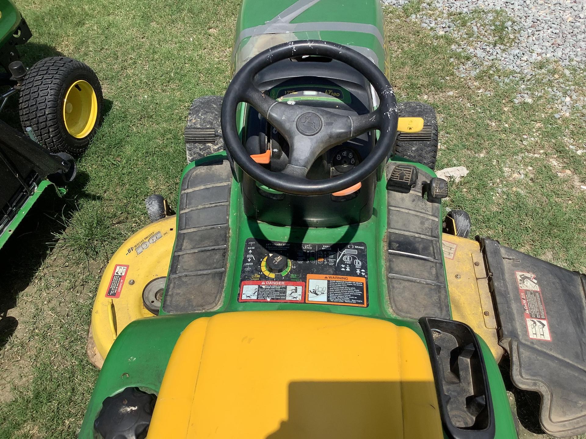 2005 John Deere LT180