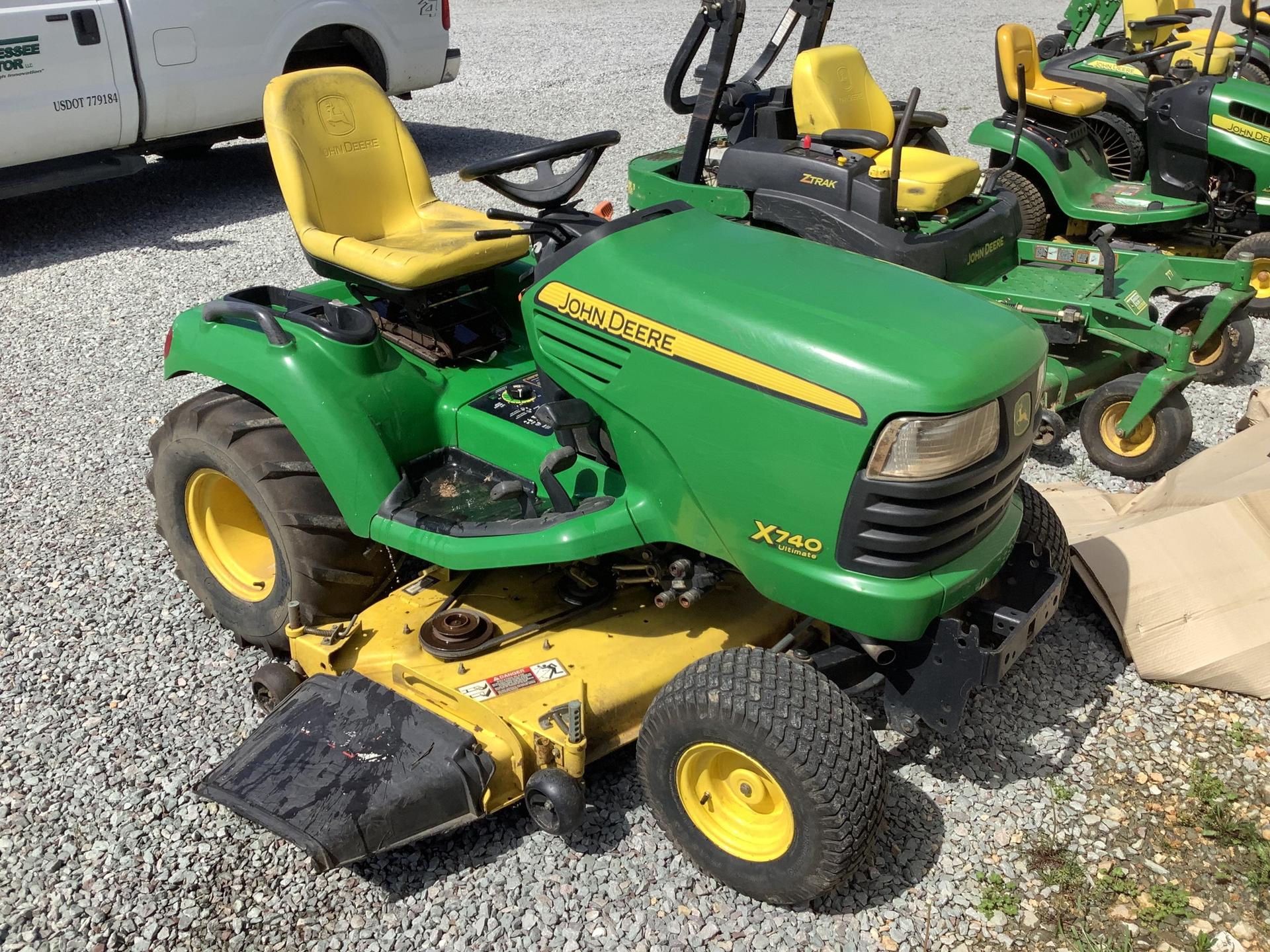 2006 John Deere X740 - Tennessee Tractor