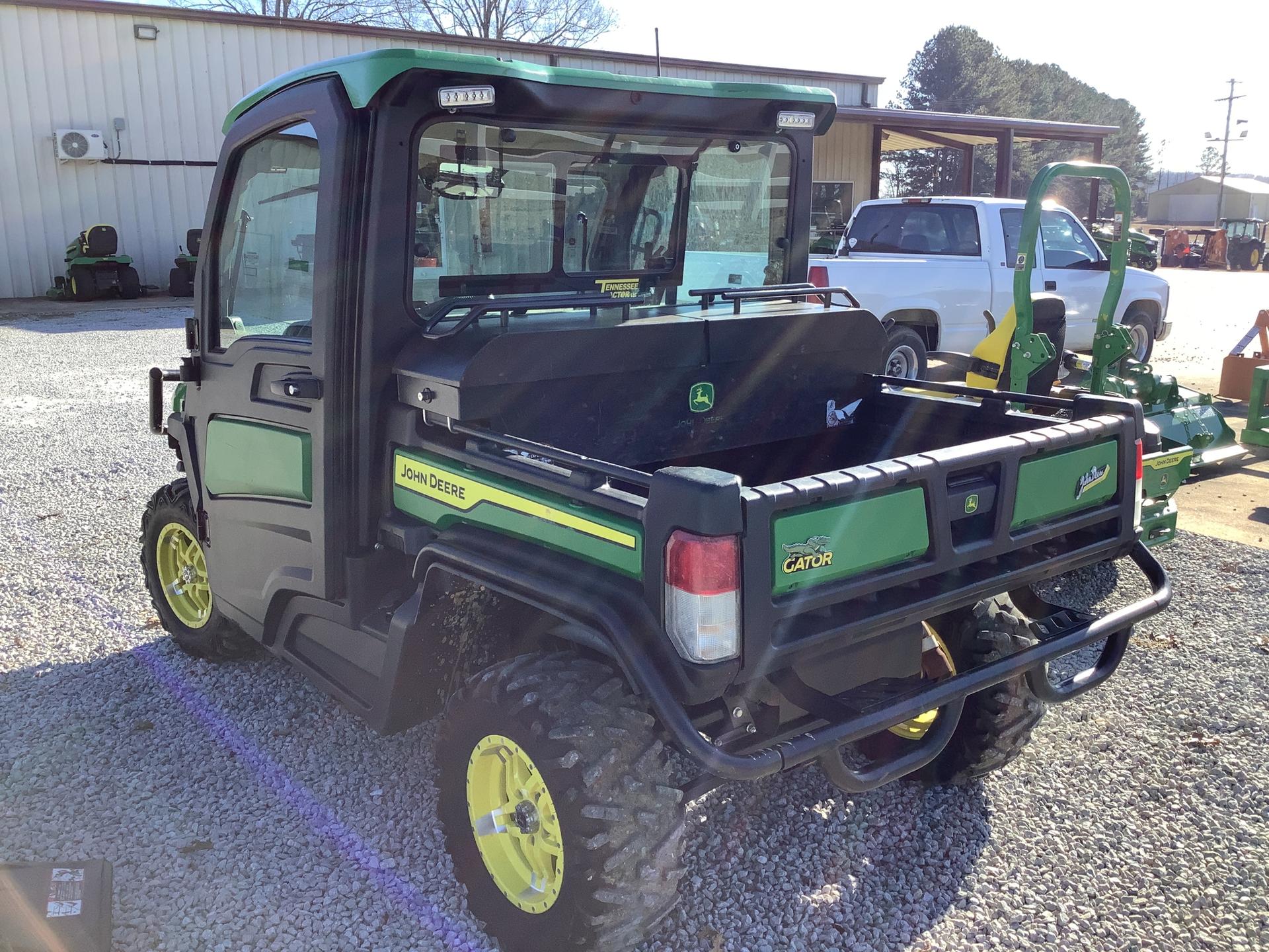 2023 John Deere 835R Image