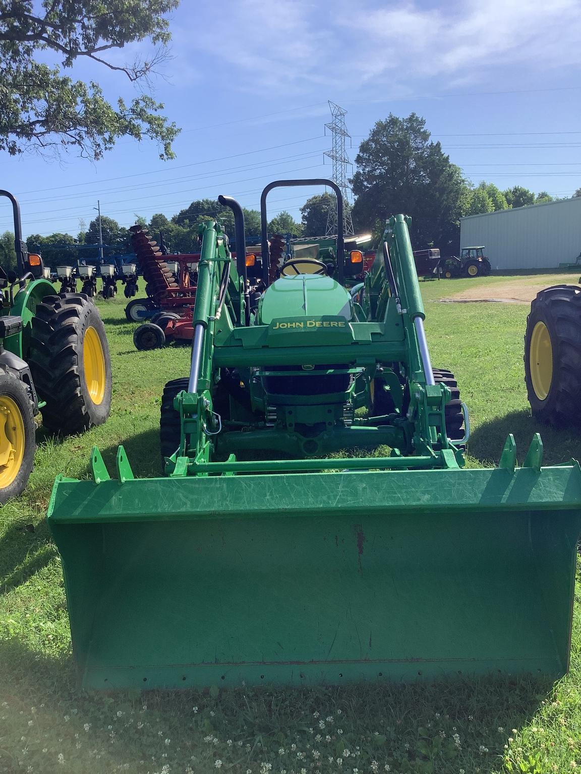 2022 John Deere 5055E