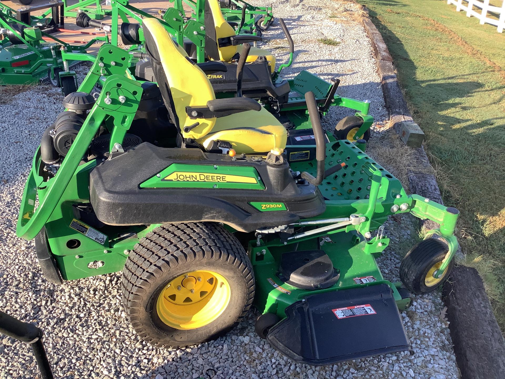 2022 John Deere Z930M