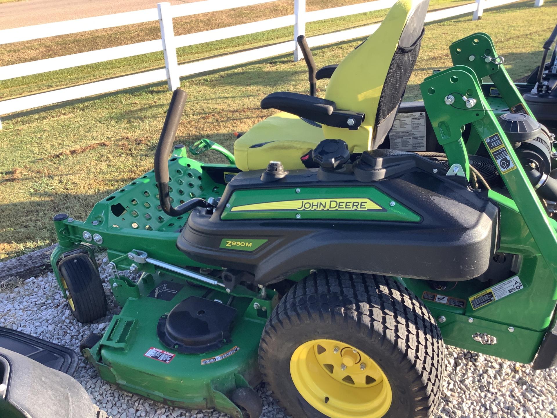 2022 John Deere Z930M