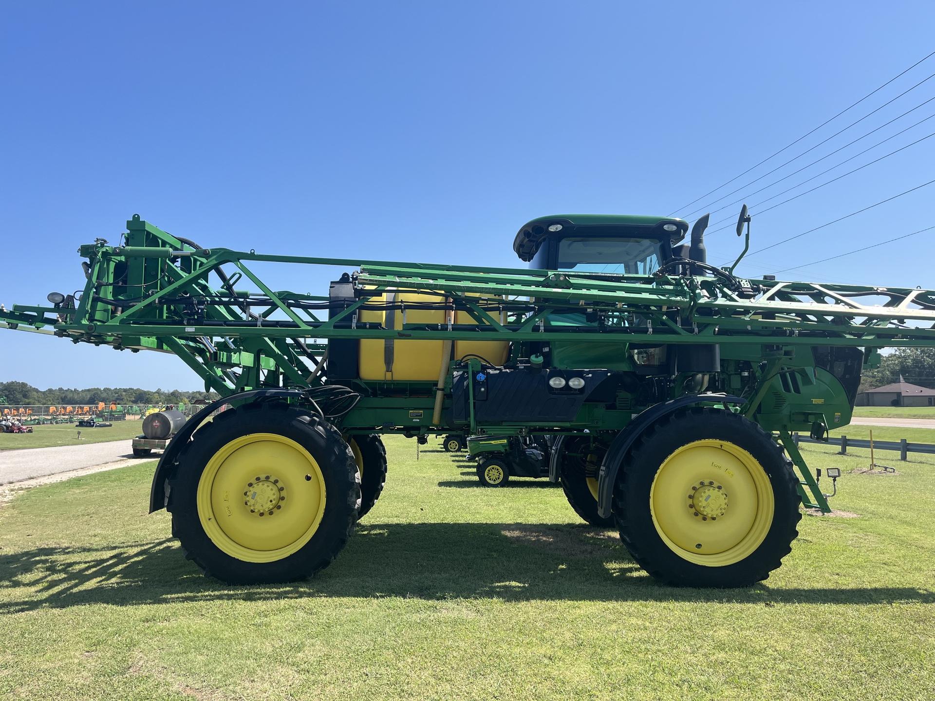 2020 John Deere R4030 Image