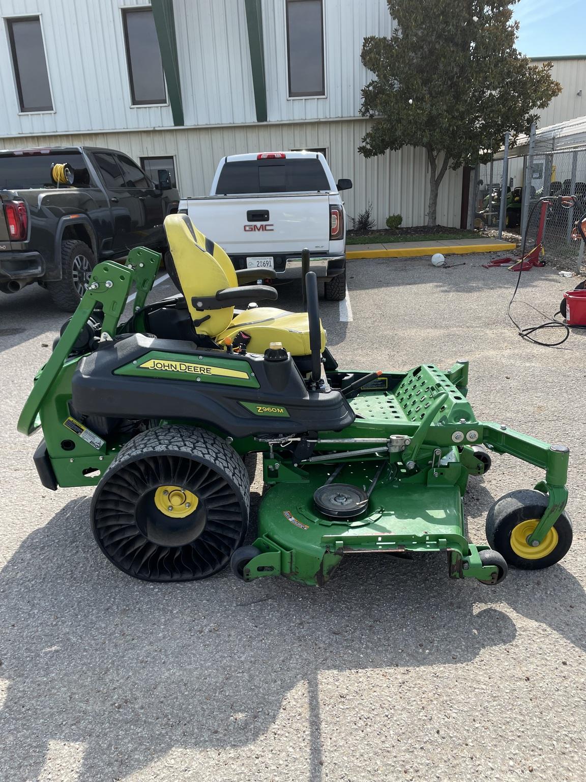 2021 John Deere Z960M