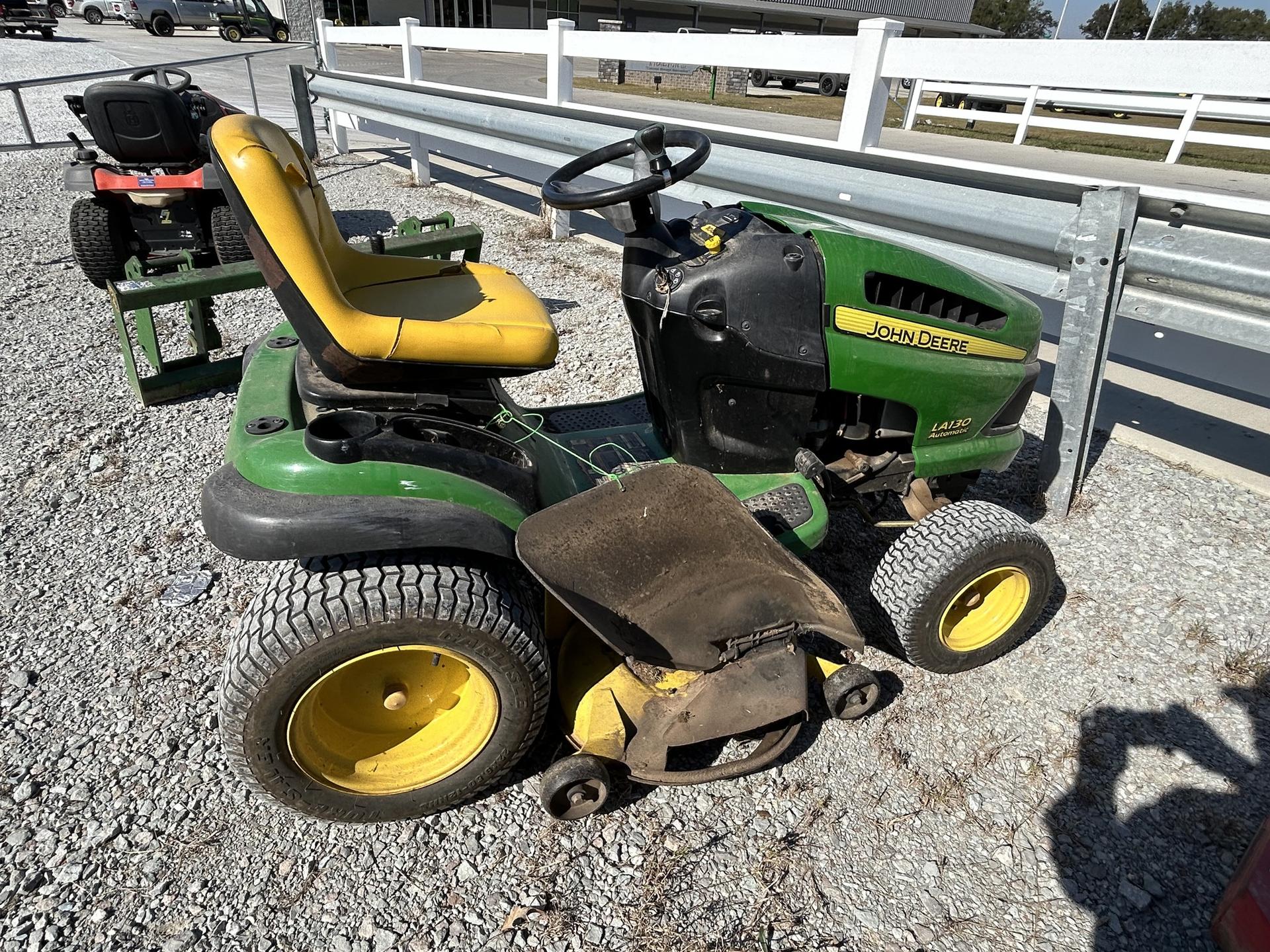 2007 John Deere LA130 Image