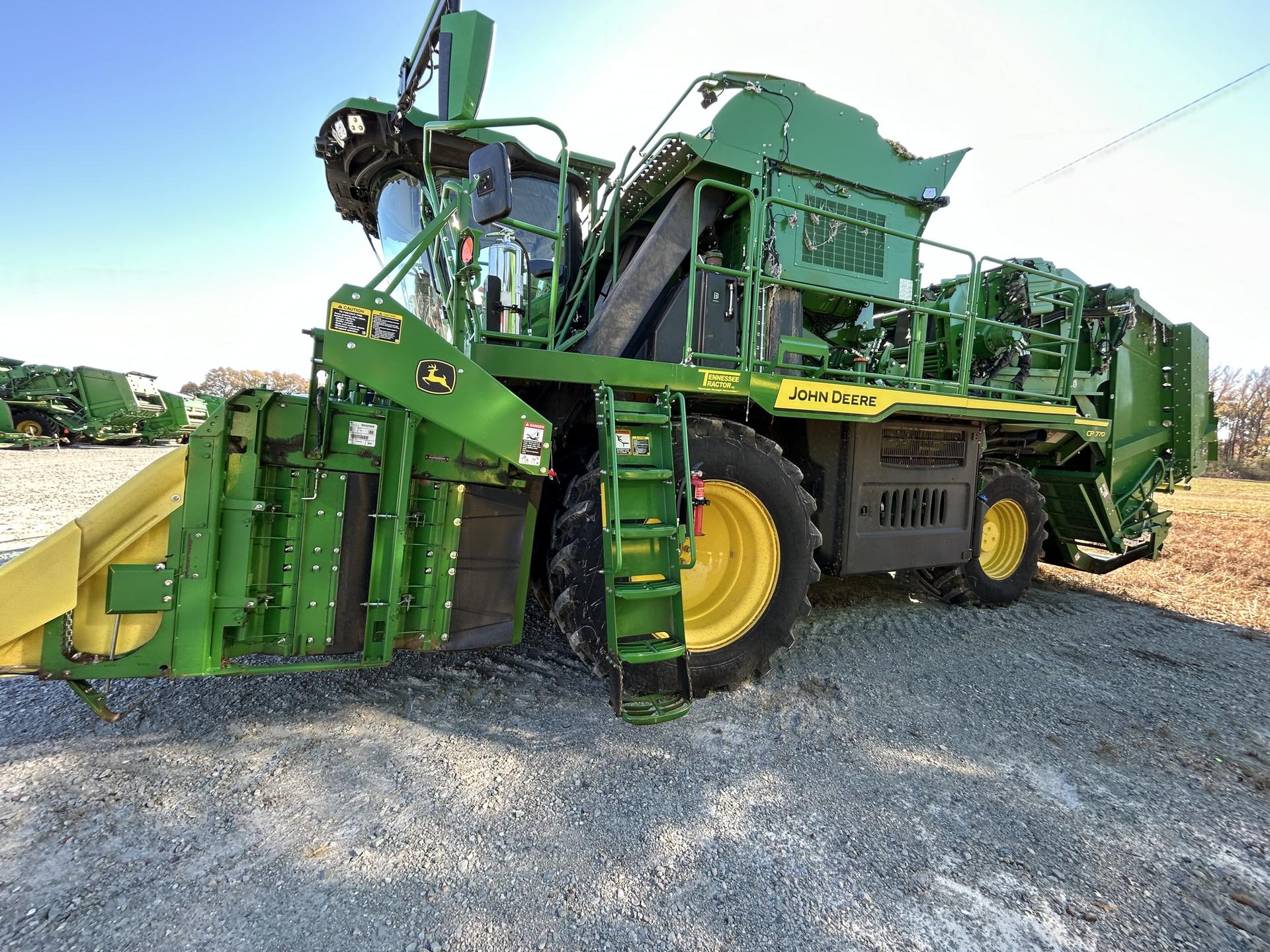 2023 John Deere CP770