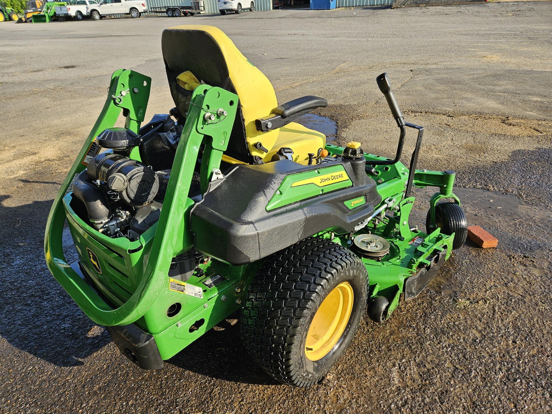 2022 John Deere Z950R