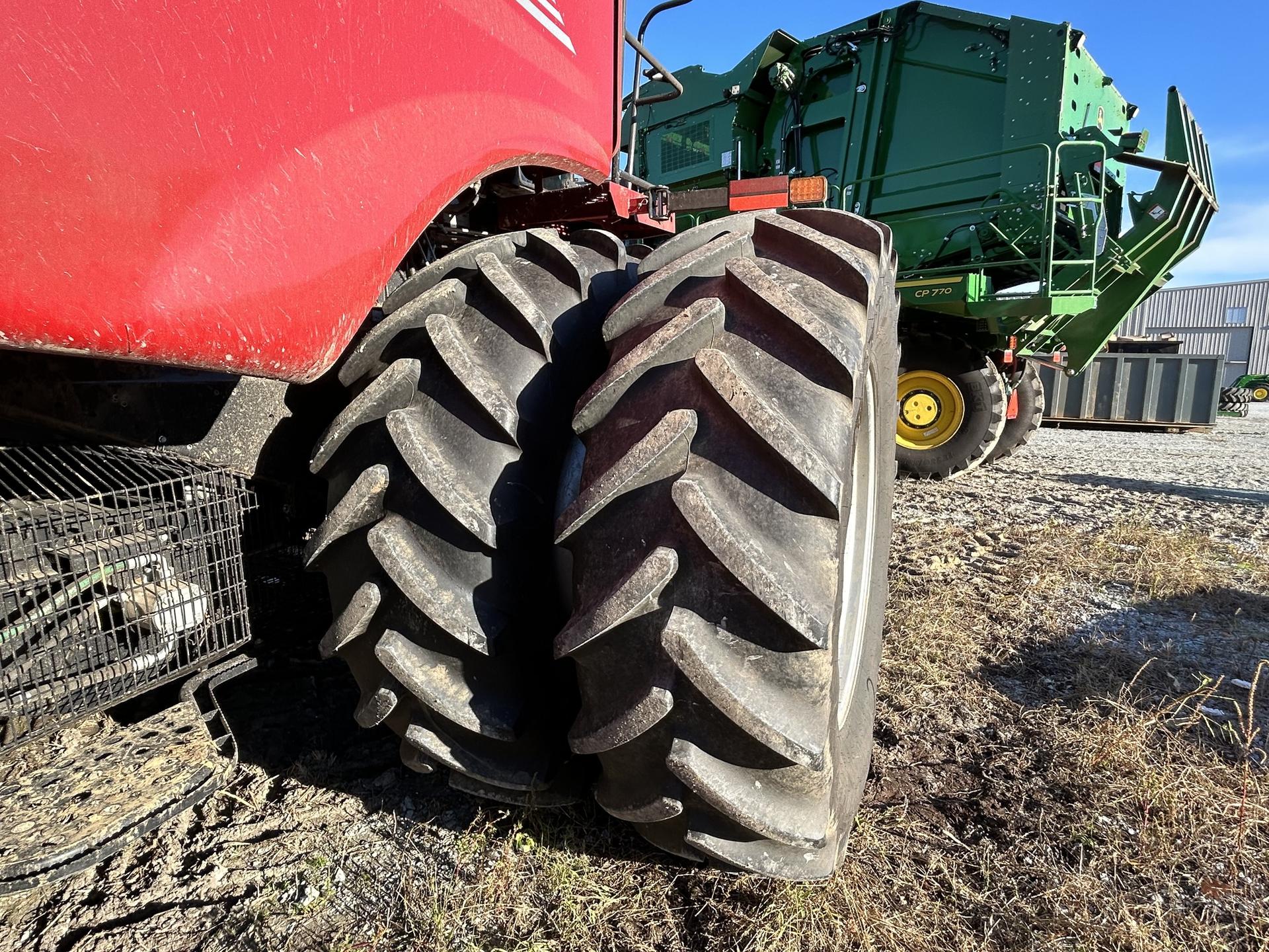 2023 Case IH 8250