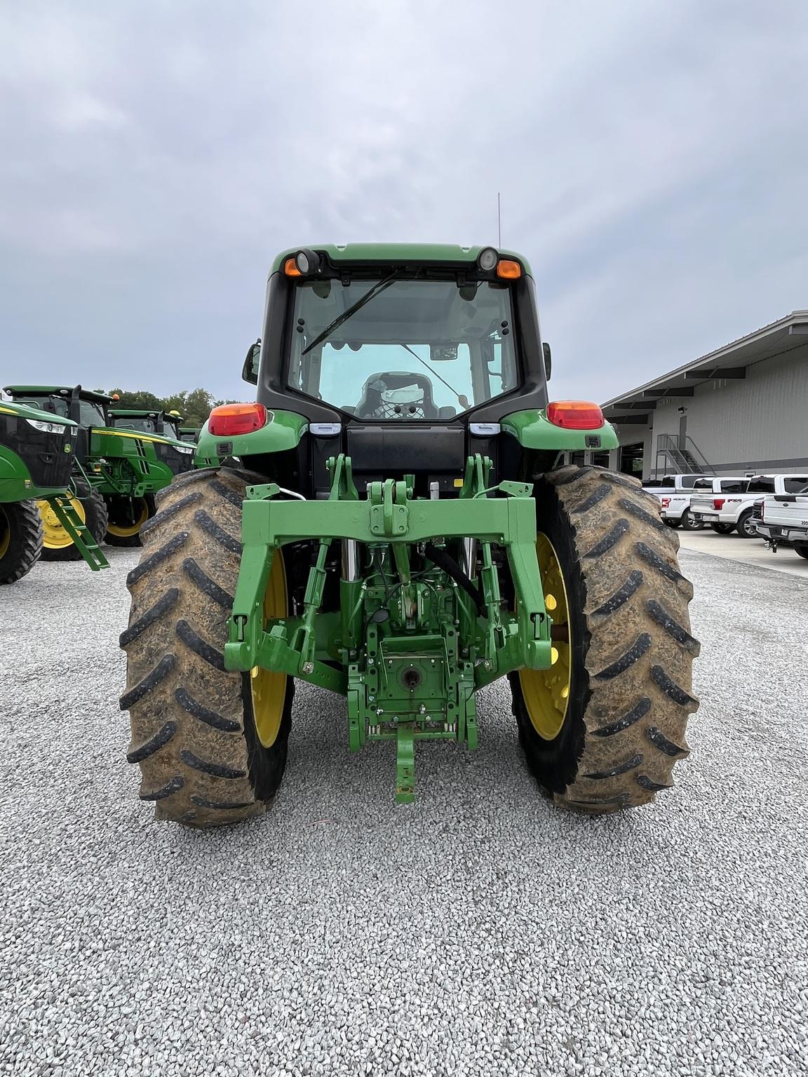 2017 John Deere 6155M