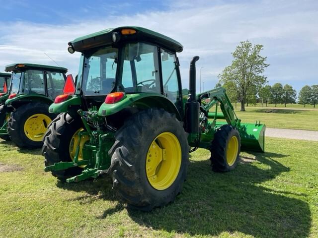 2022 John Deere 5100E