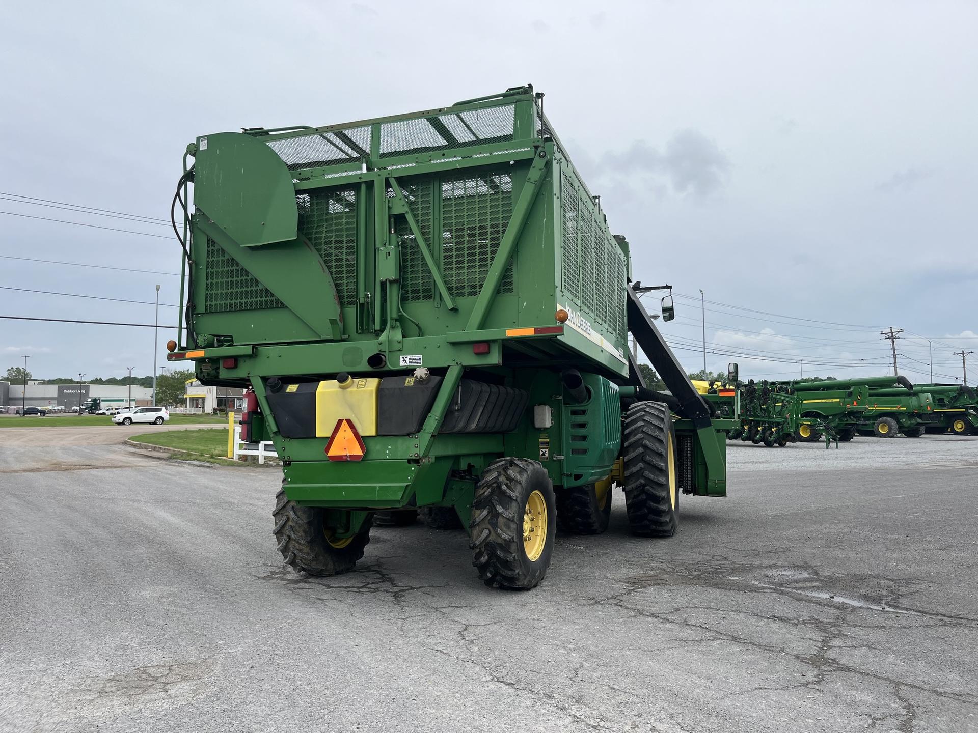 2005 John Deere 9996