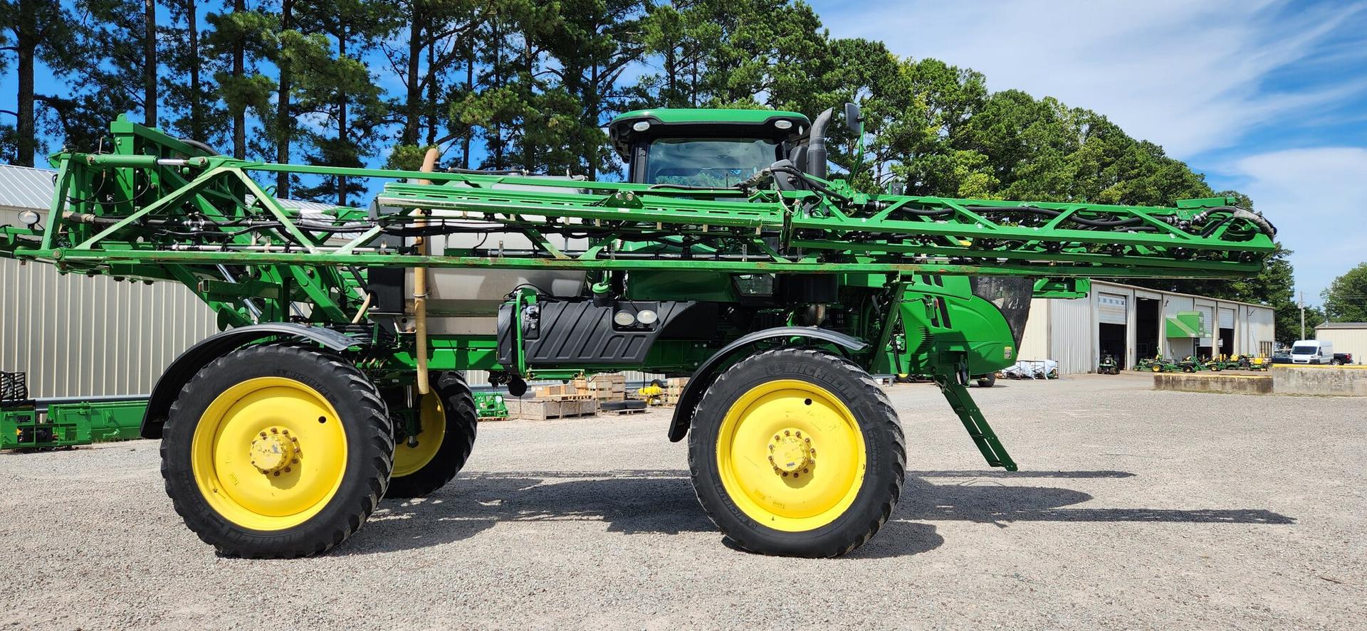 2018 John Deere R4038