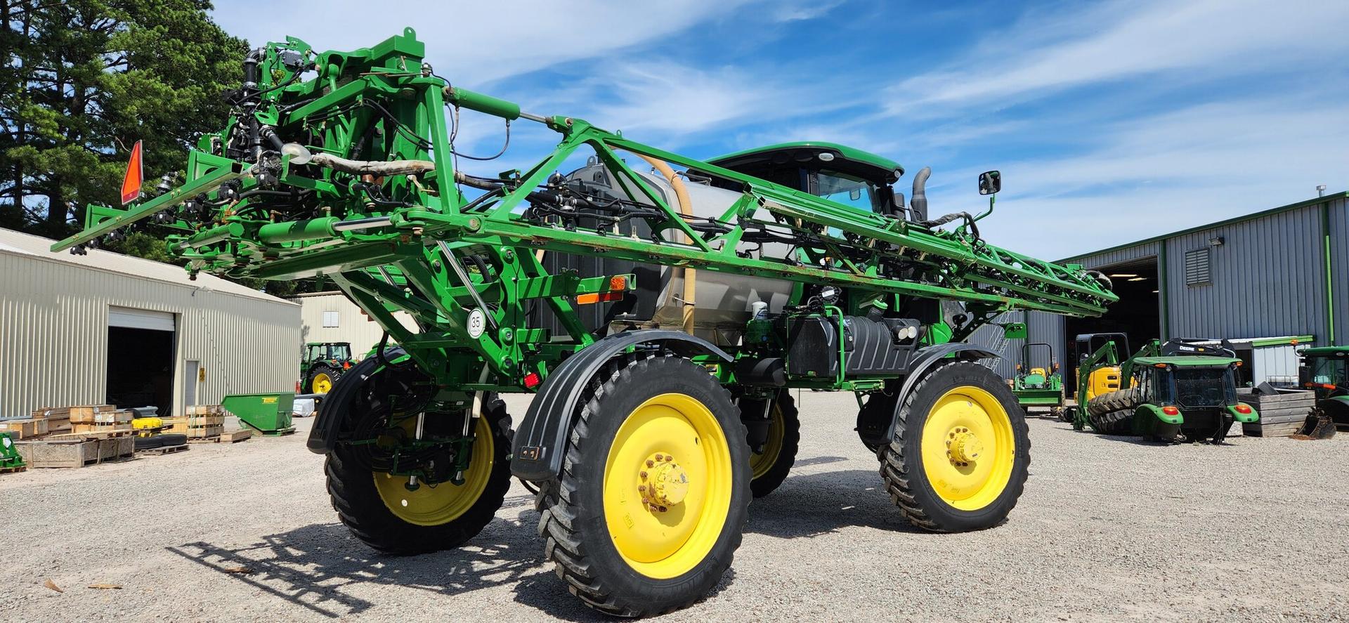 2018 John Deere R4038