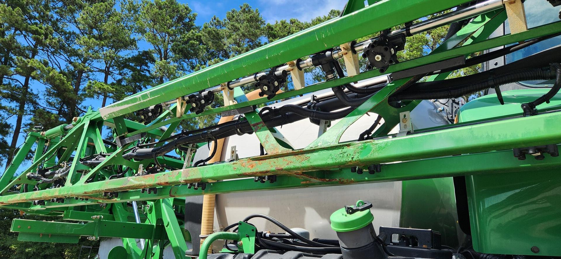 2018 John Deere R4038