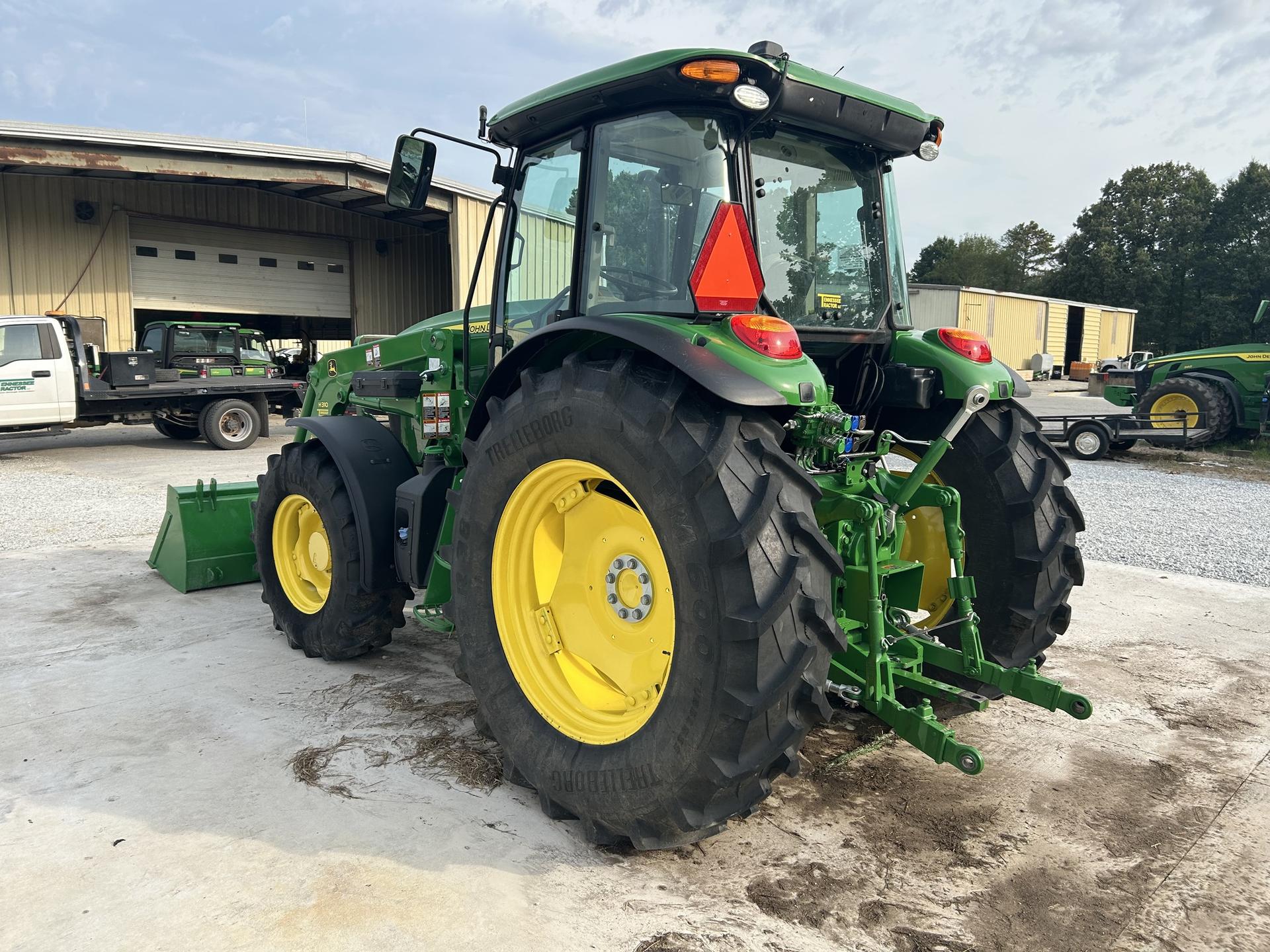 2023 John Deere 6120E