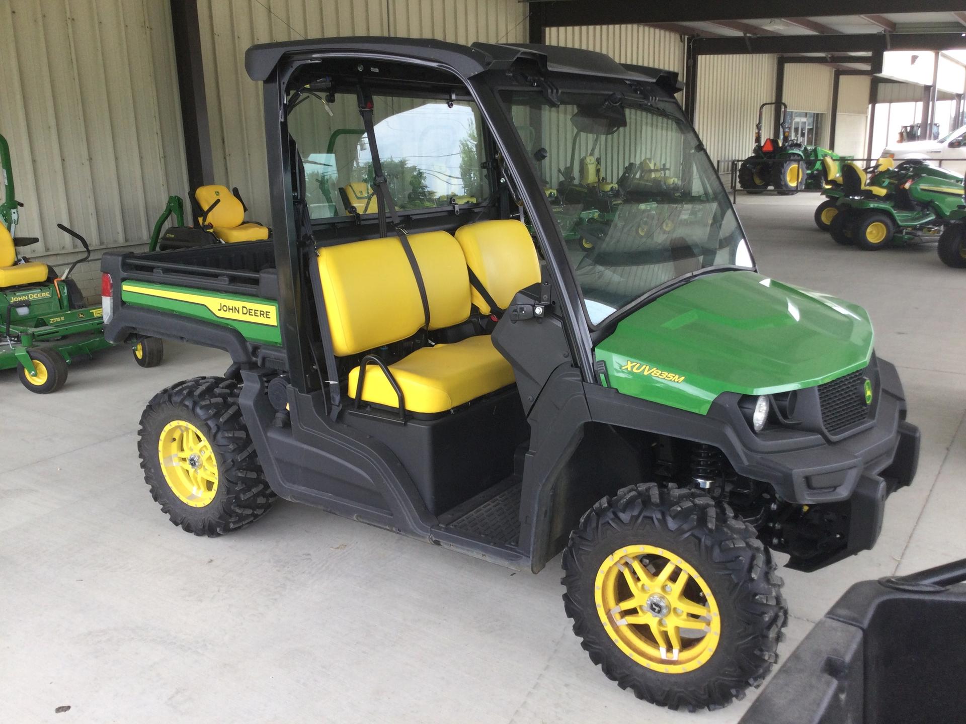 2021 John Deere 835M