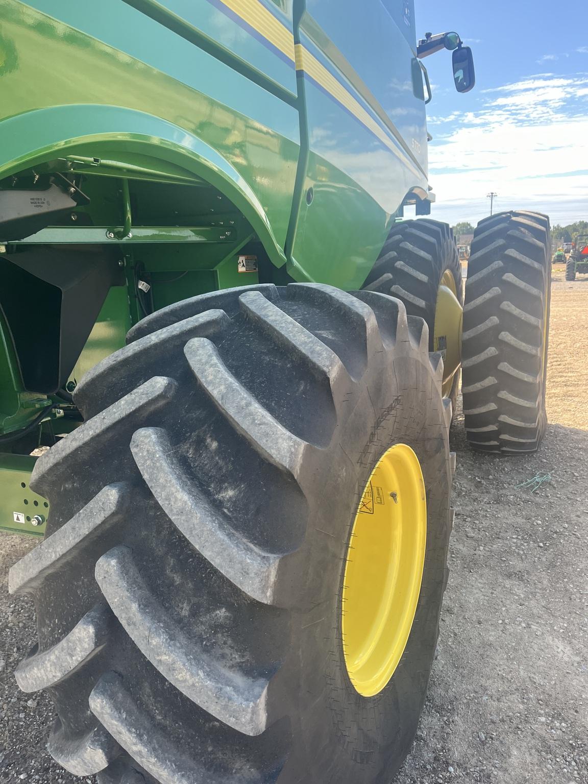 2022 John Deere S770