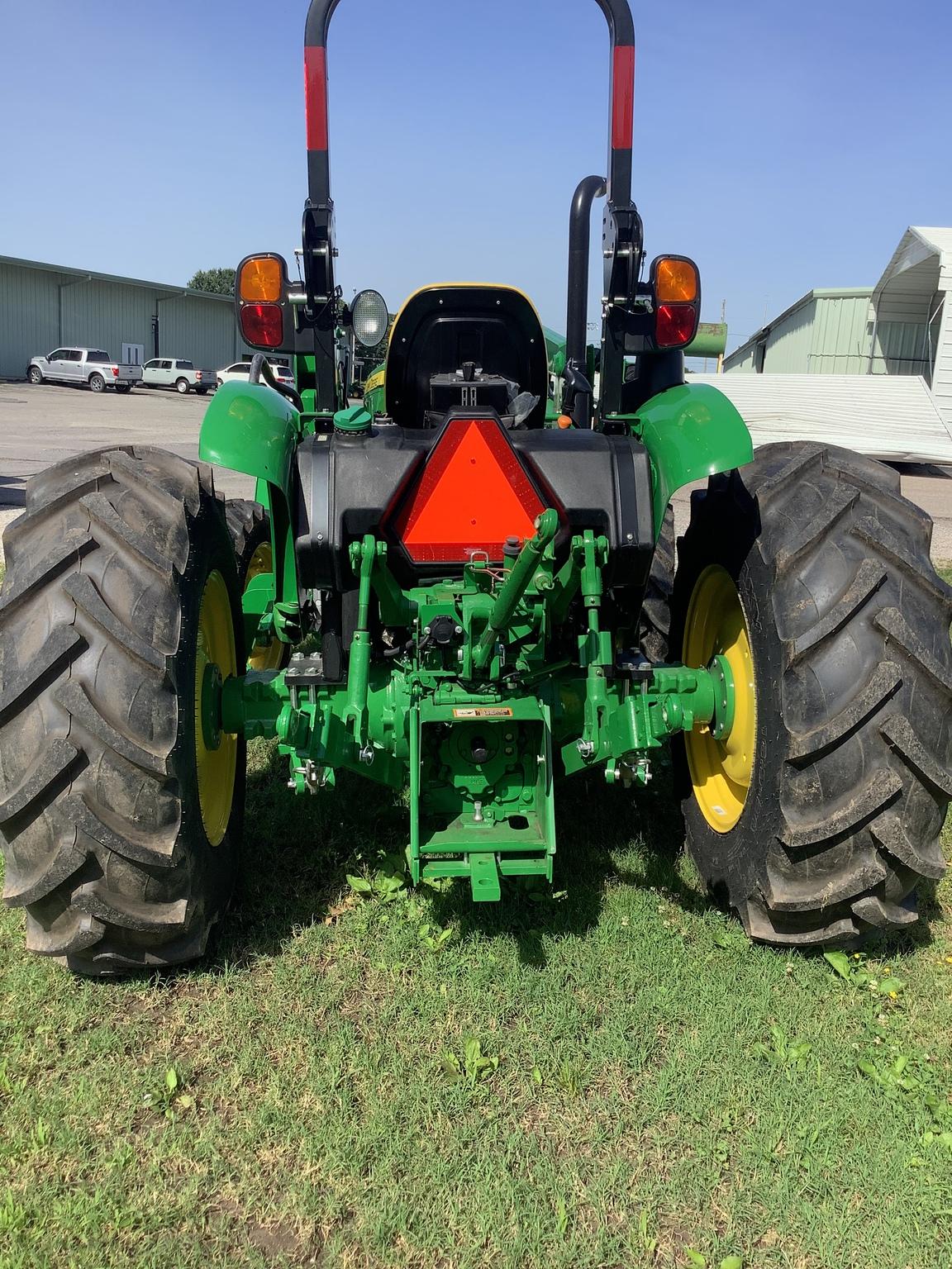 2022 John Deere 5065E