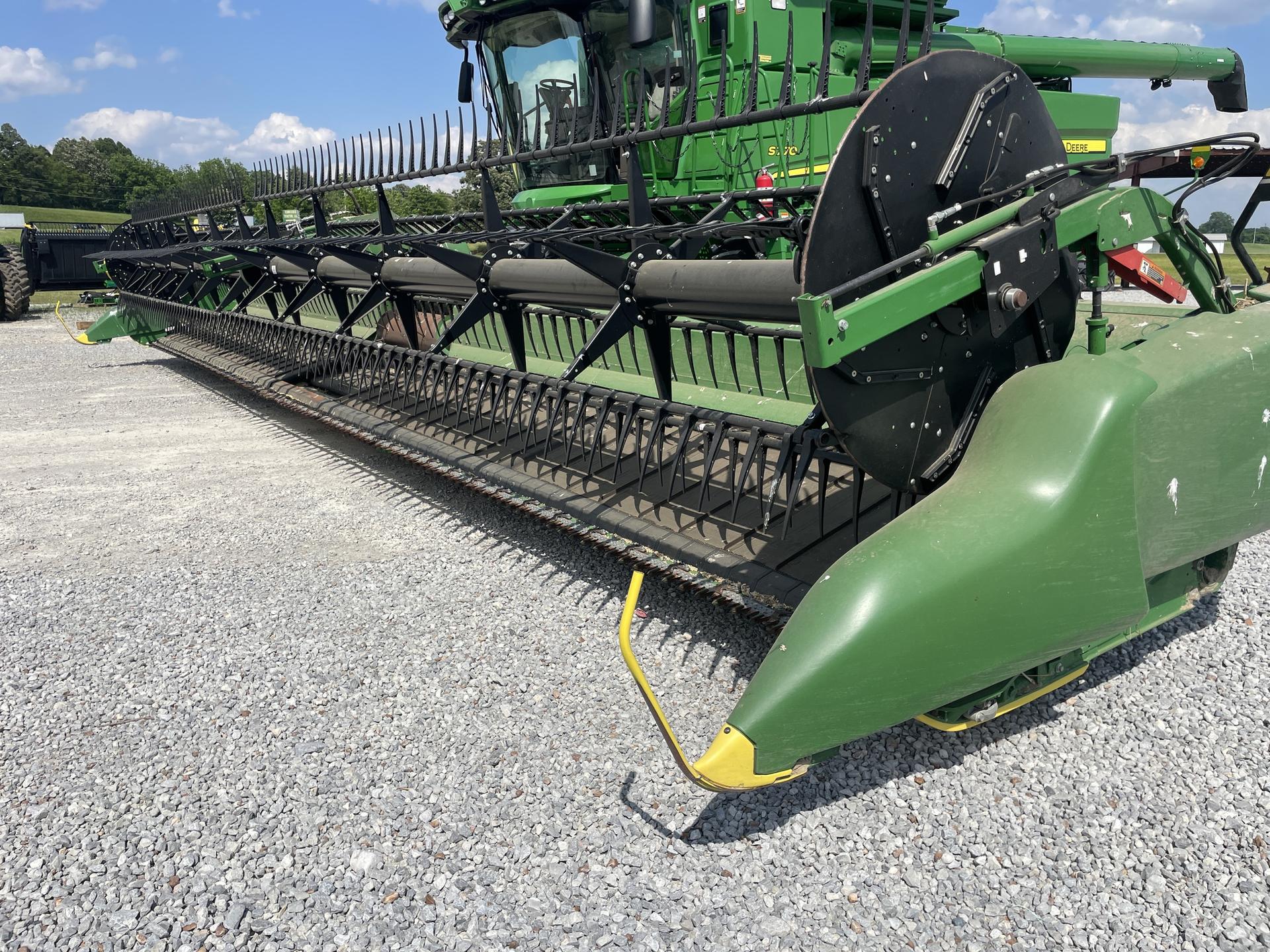 2022 John Deere RD45F