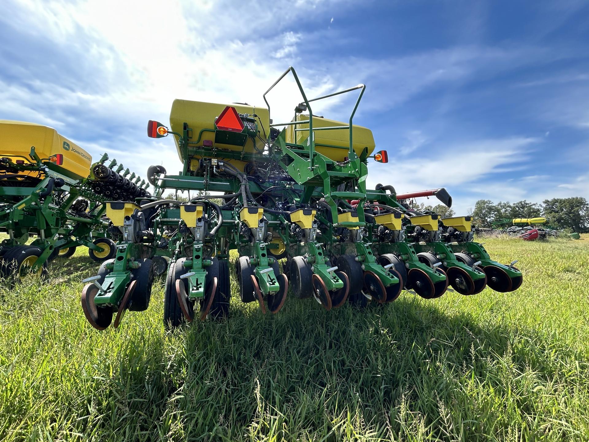 2019 John Deere 1795