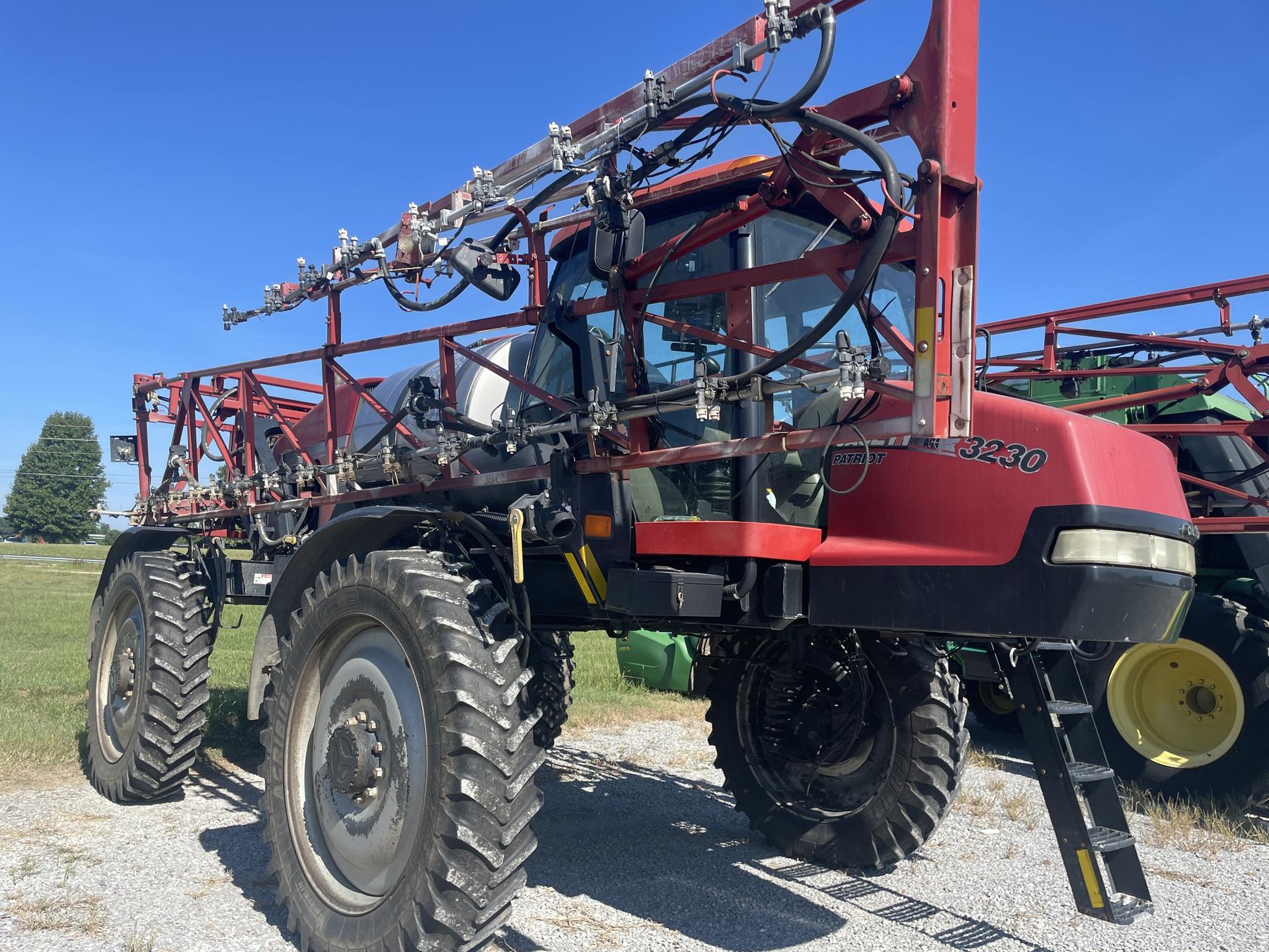 2014 Case IH 3230