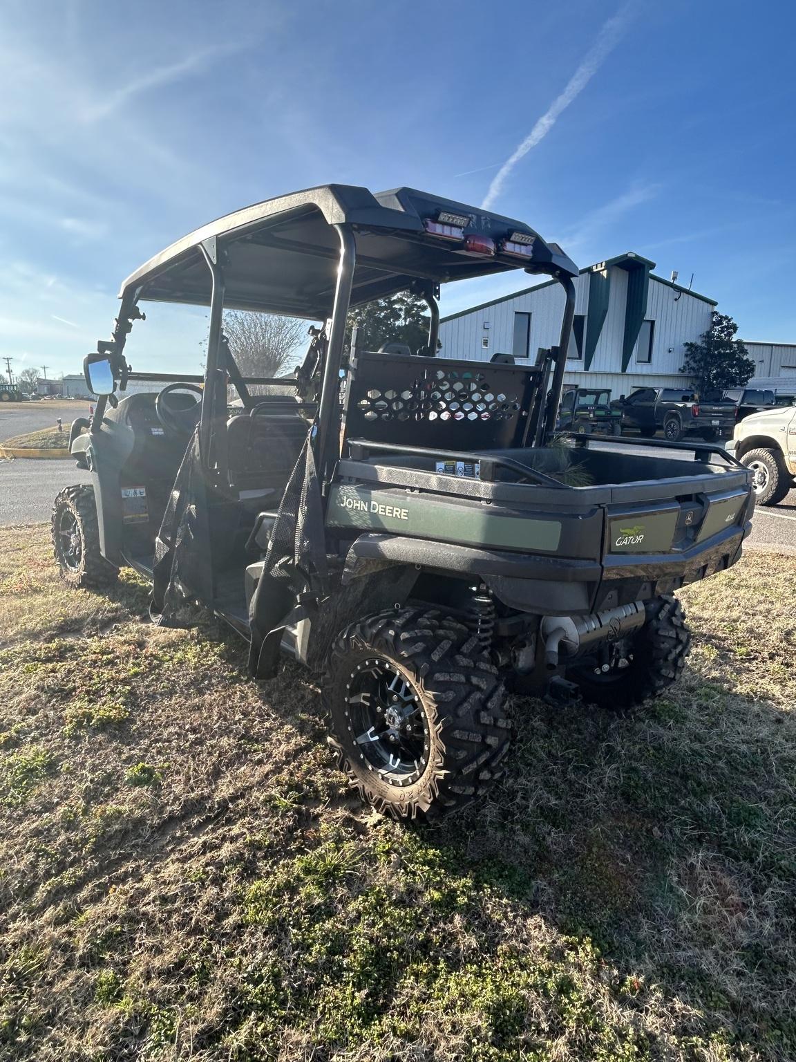 2023 John Deere XUV 590M S4 Image