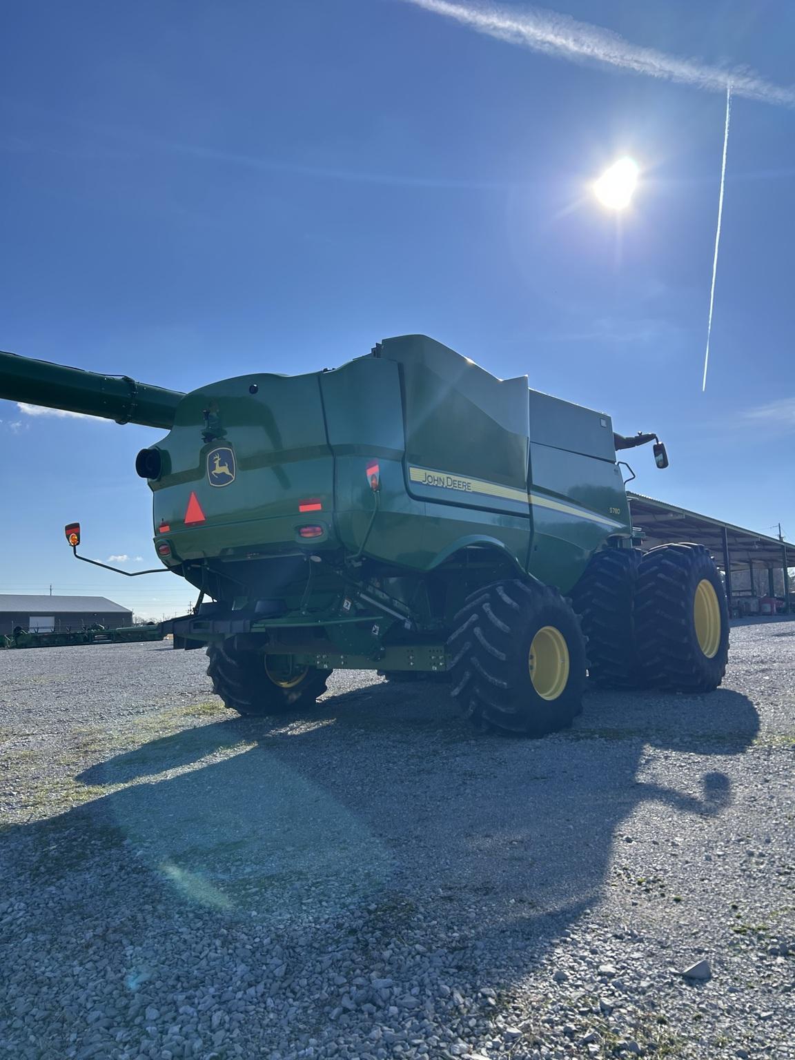 2021 John Deere S780 Image