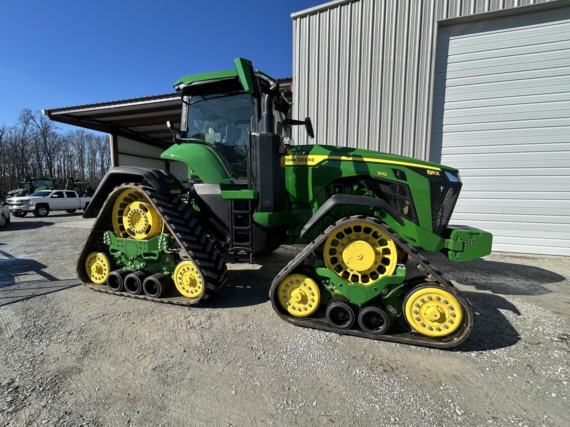 2023 John Deere 8RX 370 Image