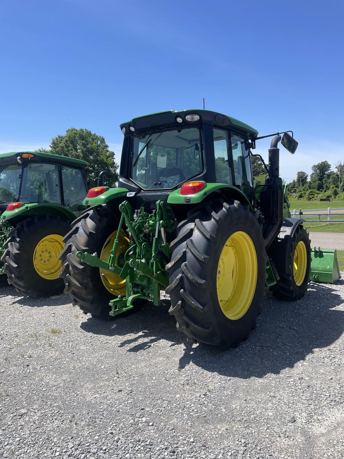 2023 John Deere 6110M