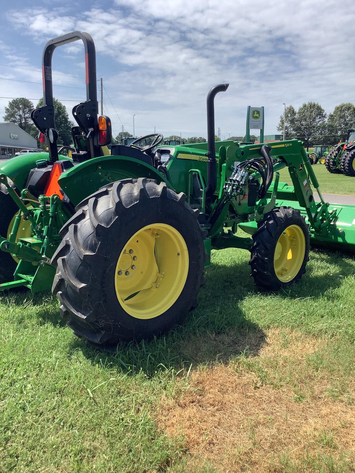 2022 John Deere 5075E