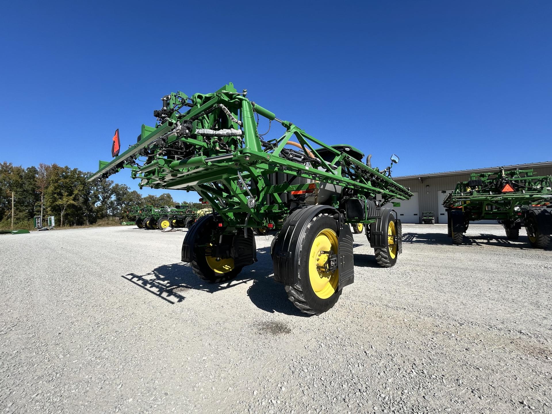 2020 John Deere R4038 Image