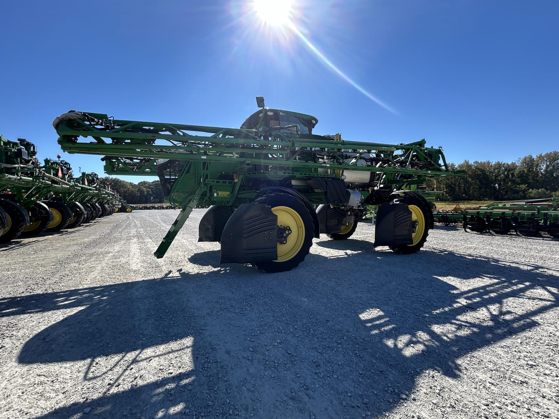 2020 John Deere R4038 Image