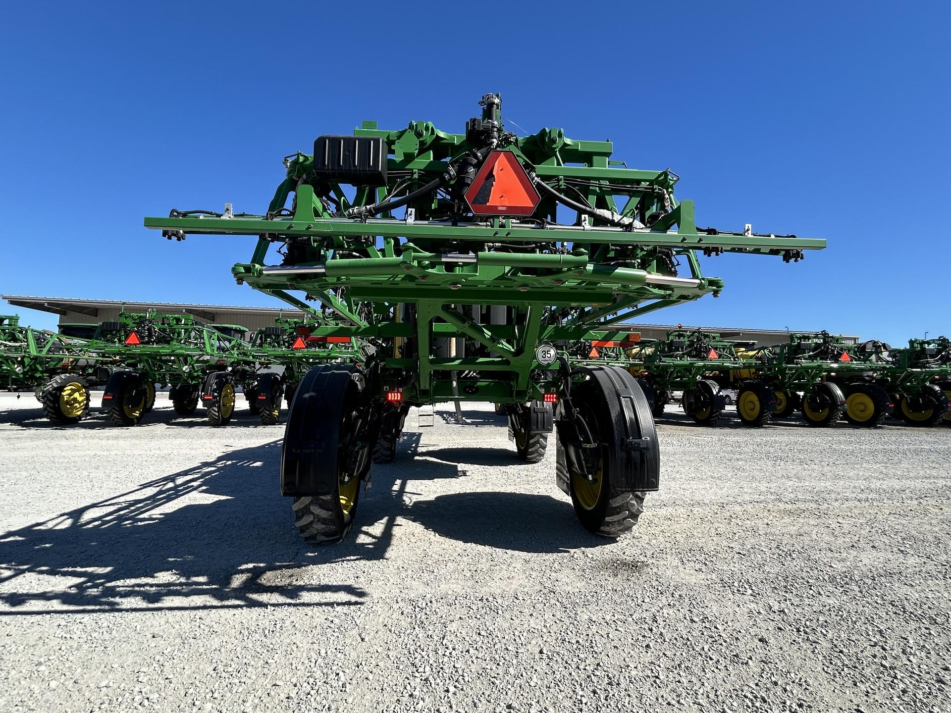 2020 John Deere R4038 Image