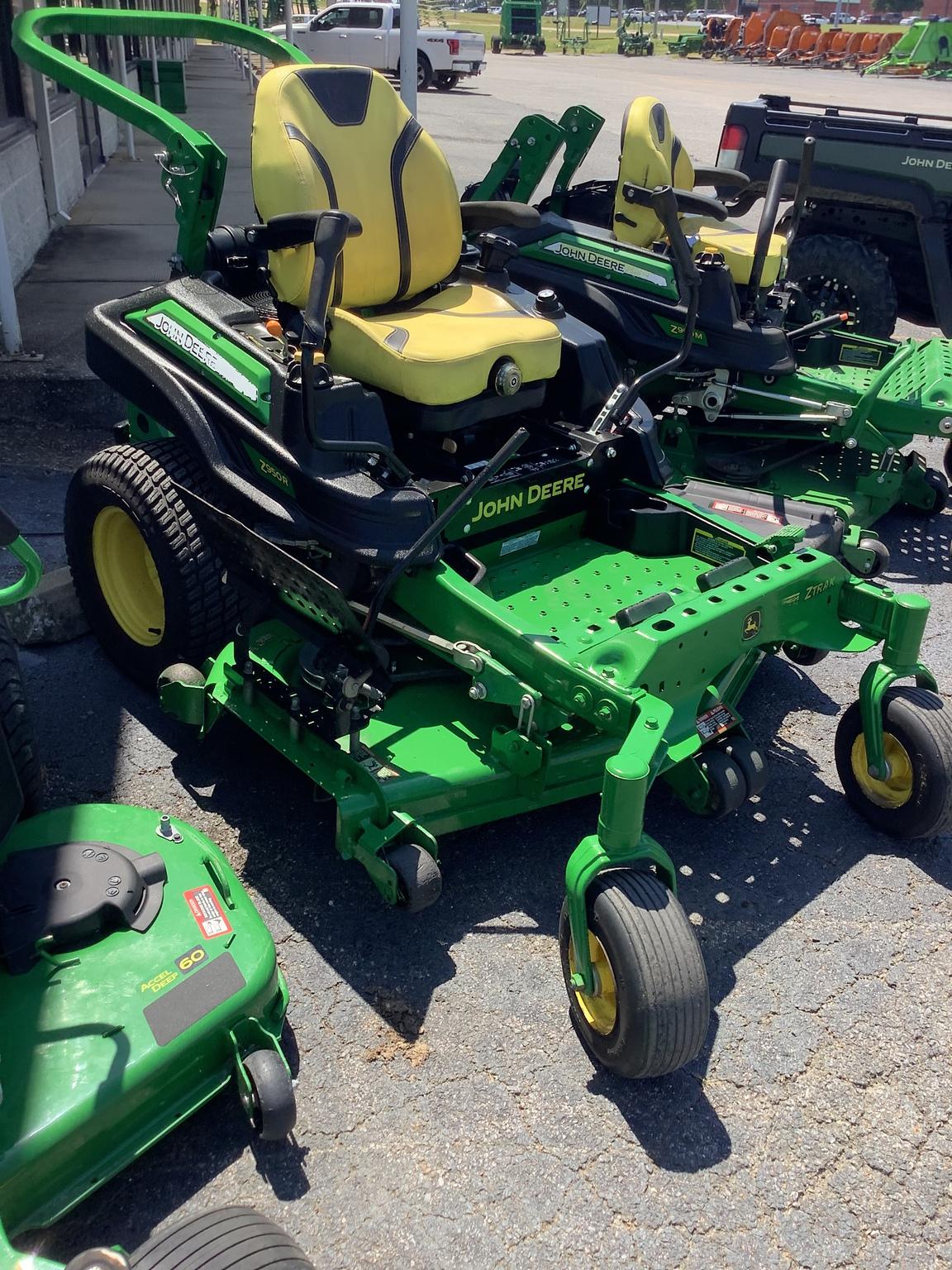 2020 John Deere Z950R