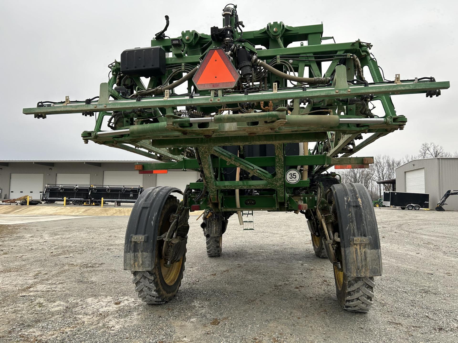 2019 John Deere R4038 Image