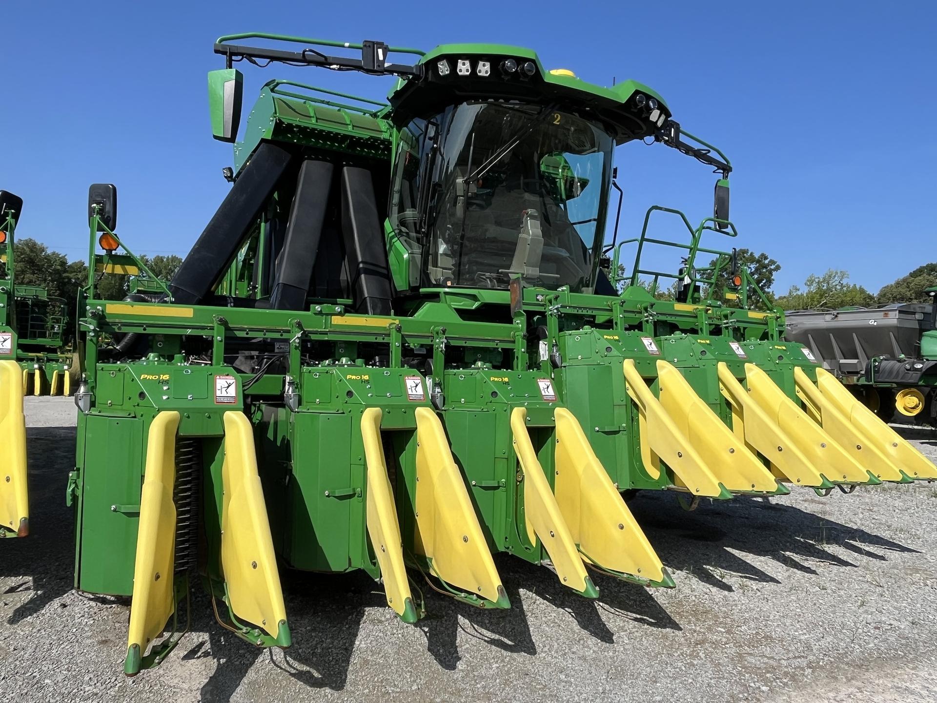 2023 John Deere CP770