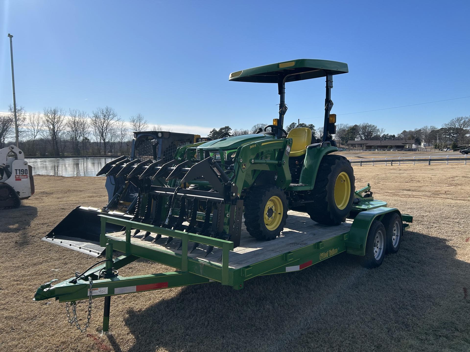 2023 John Deere 3038E Image