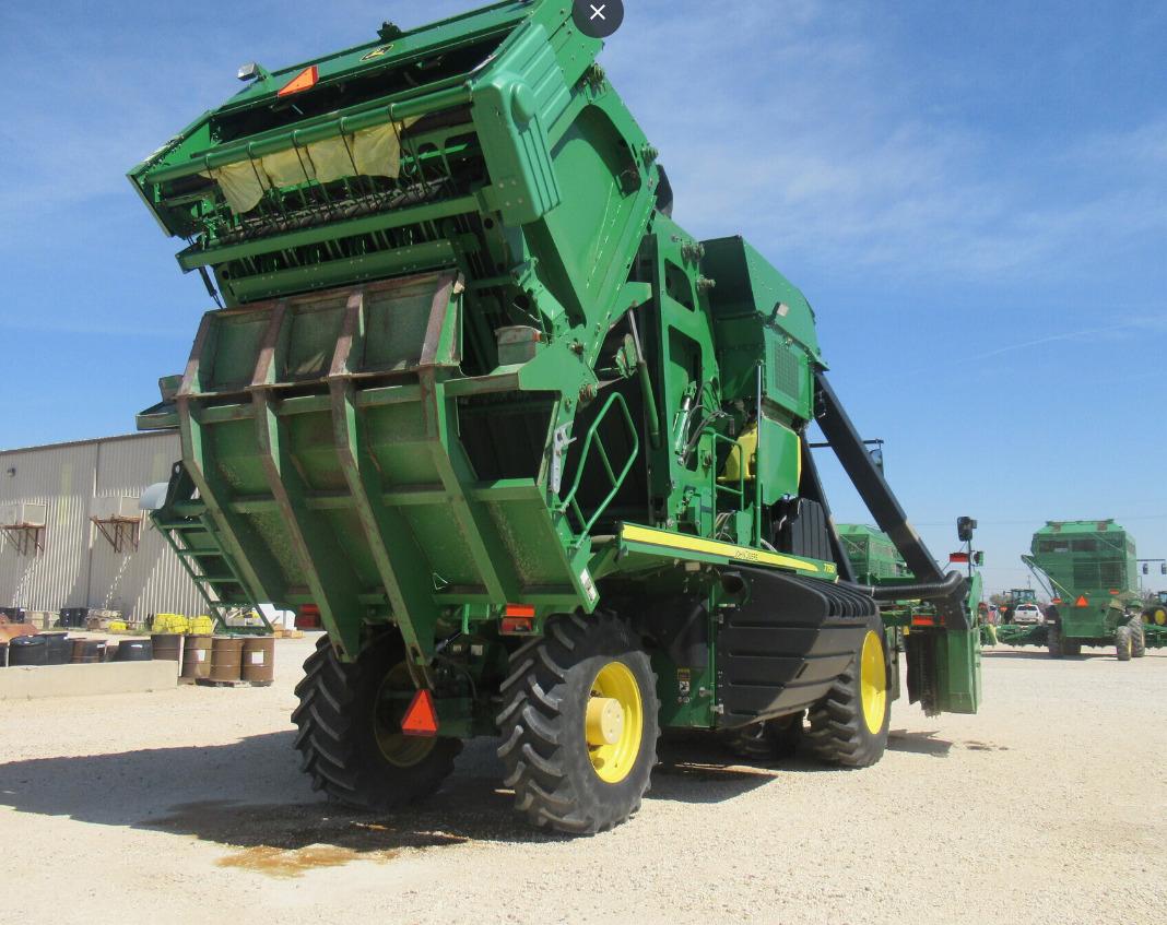 2014 John Deere 7760 Image