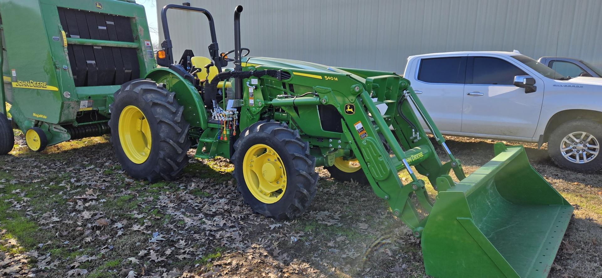 2021 John Deere 5090E Image