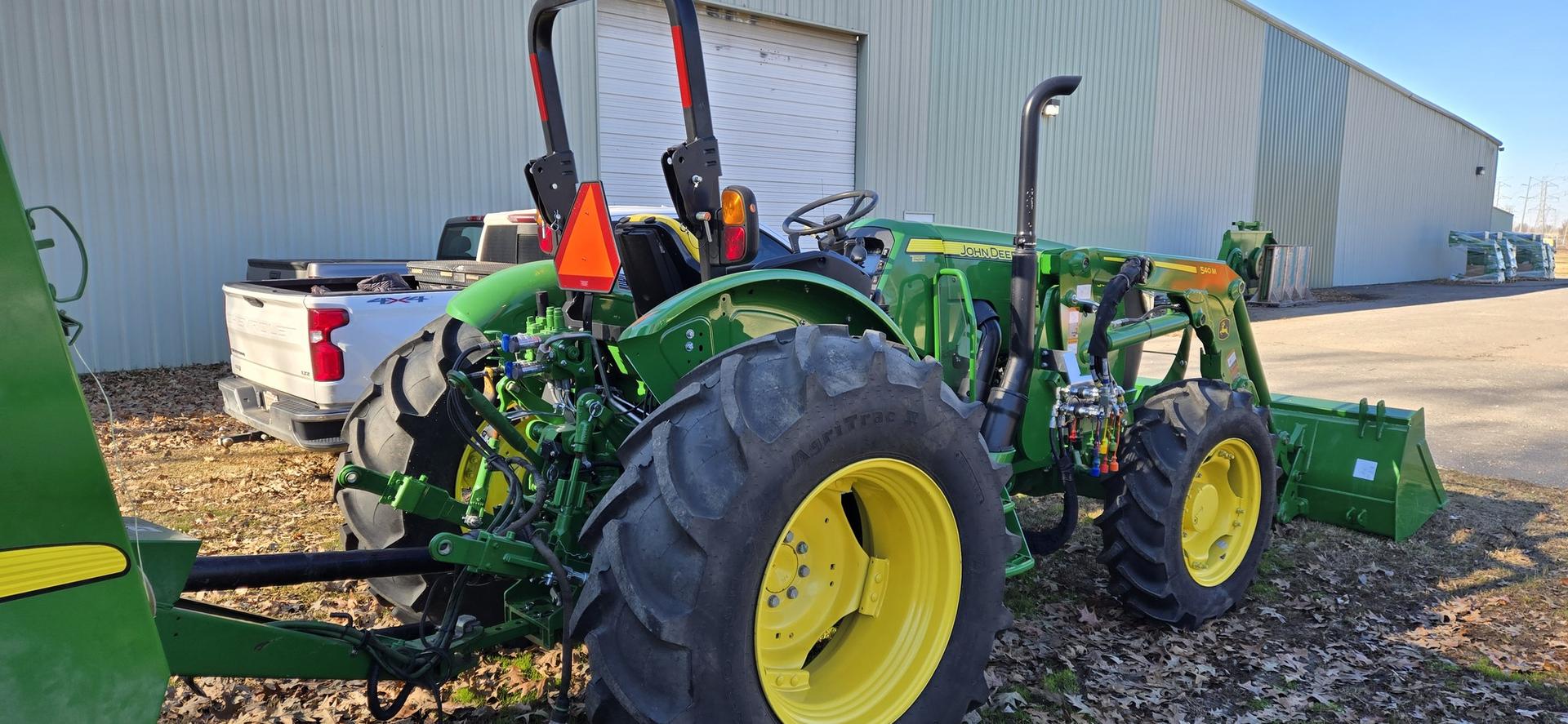 2021 John Deere 5090E Image