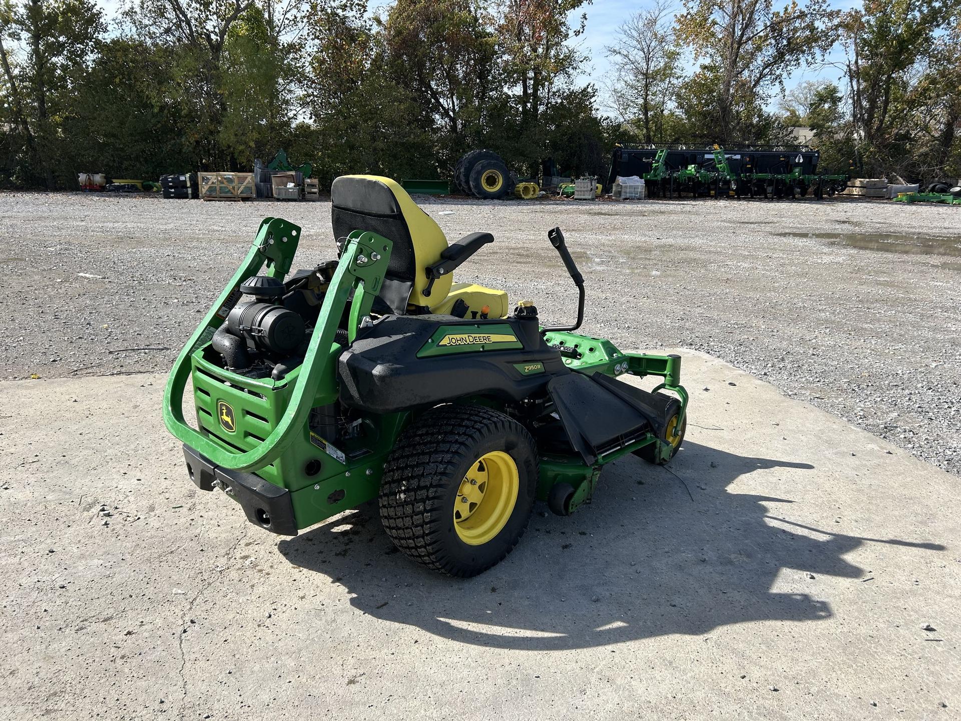 2022 John Deere Z950R