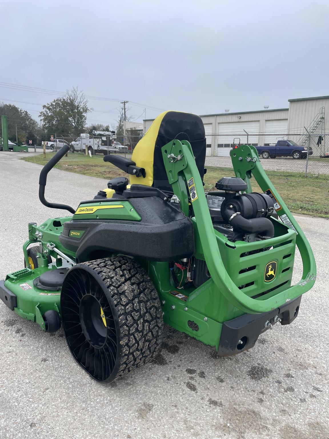 2023 John Deere Z960M