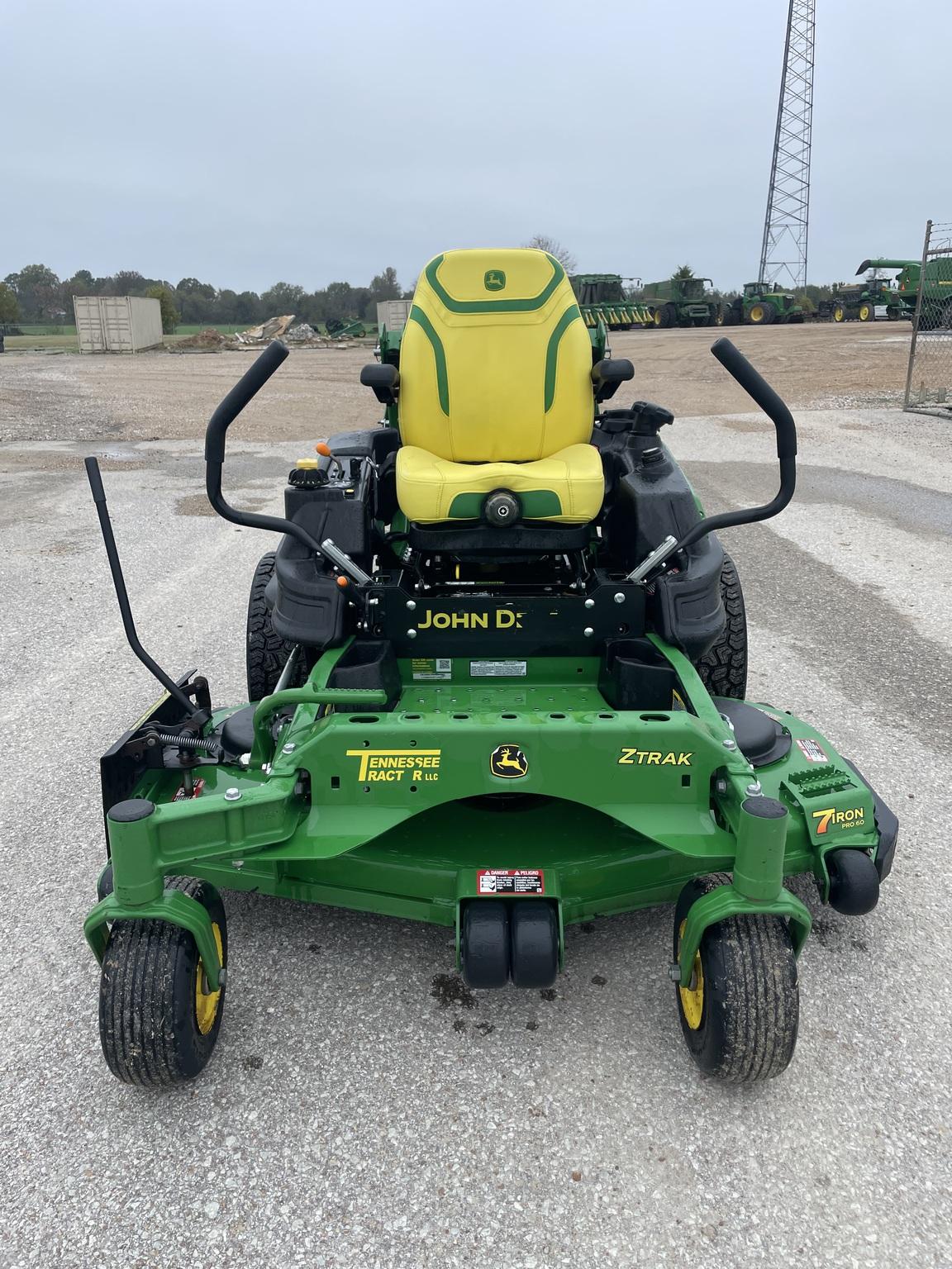 2023 John Deere Z960M