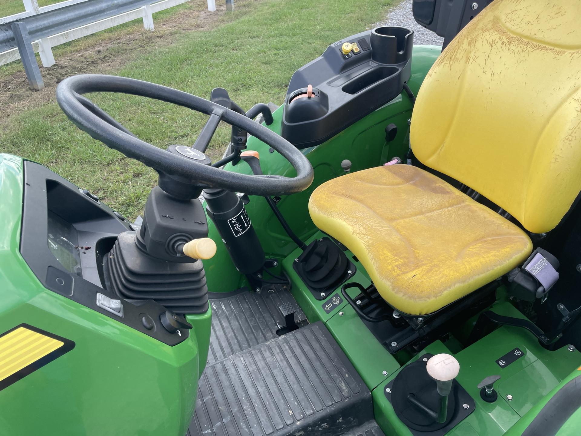 2022 John Deere 5055E