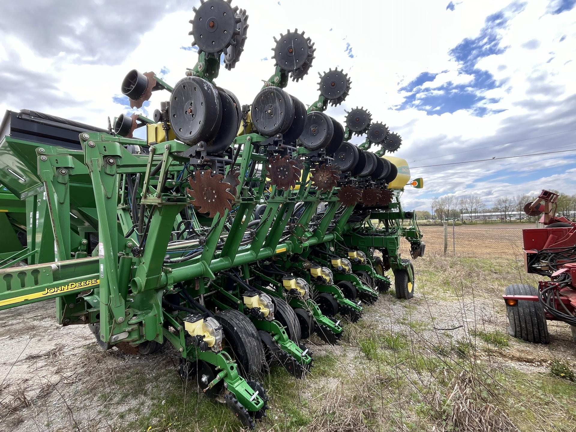 2009 John Deere 1790